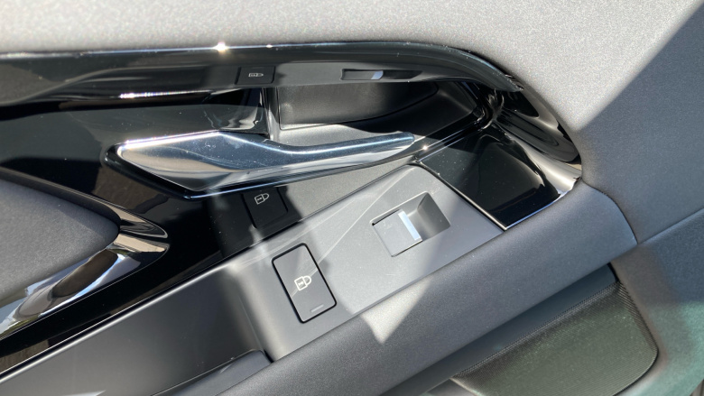 Land Rover Range Rover Evoque 2.0 D200 Edition 5dr Auto Diesel Hatchback